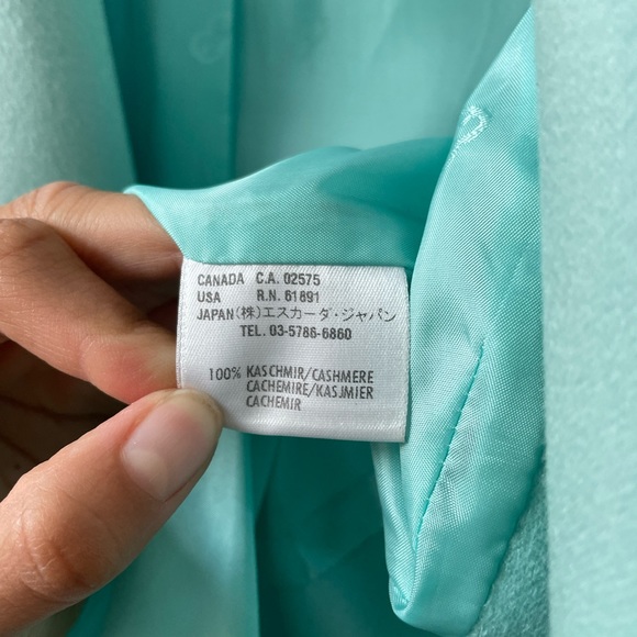 Escada Cashmere Blazer - Picture 9 of 10